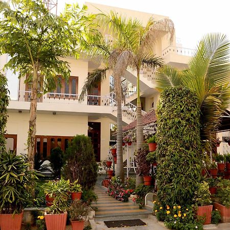 Hotel Sukhvilas Jaipur Exterior foto